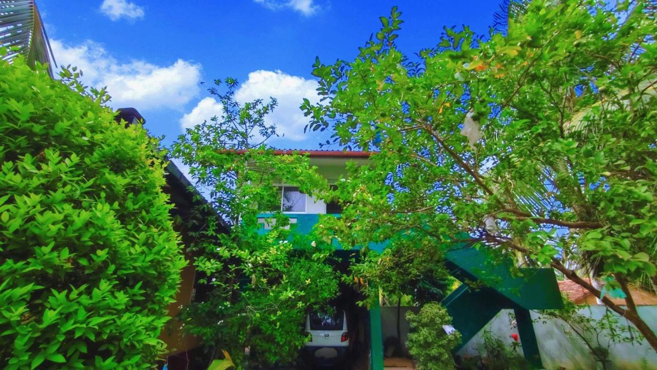 Villa Dragon House Bussa Buitenkant foto